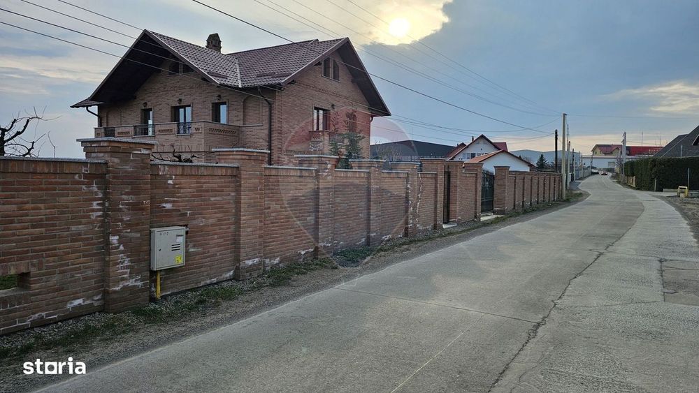 Casă / Vilă de lux, Scheia, Suceava