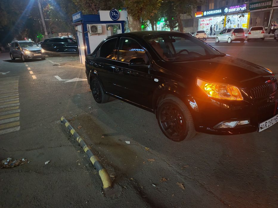 Nex 3 2020 sirocha sotiladi