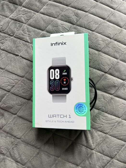 Продам смарт часы, состояние хорошее