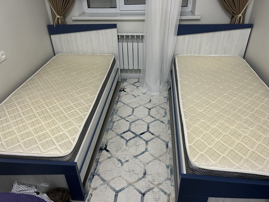 Продается 2 кровата спальний