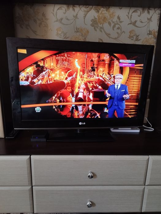 Продам Samsung 32 LK330