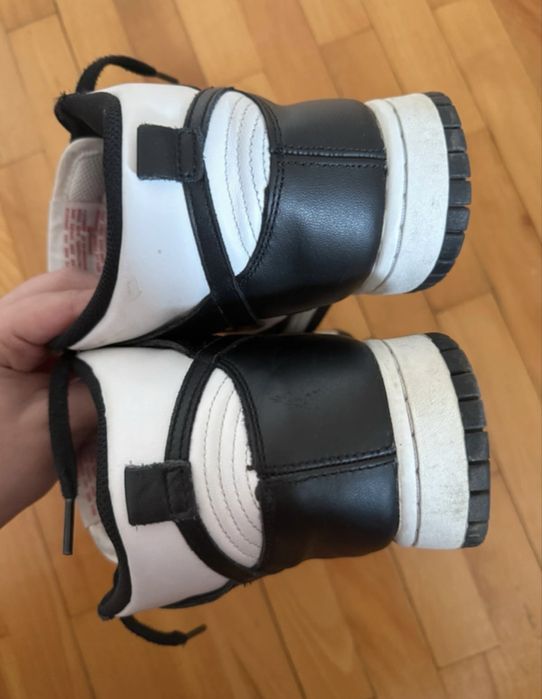 Nike Dunk High Panda marime 40