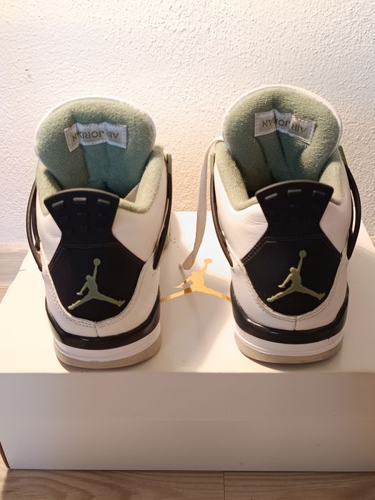 Jordan 4 seafoam