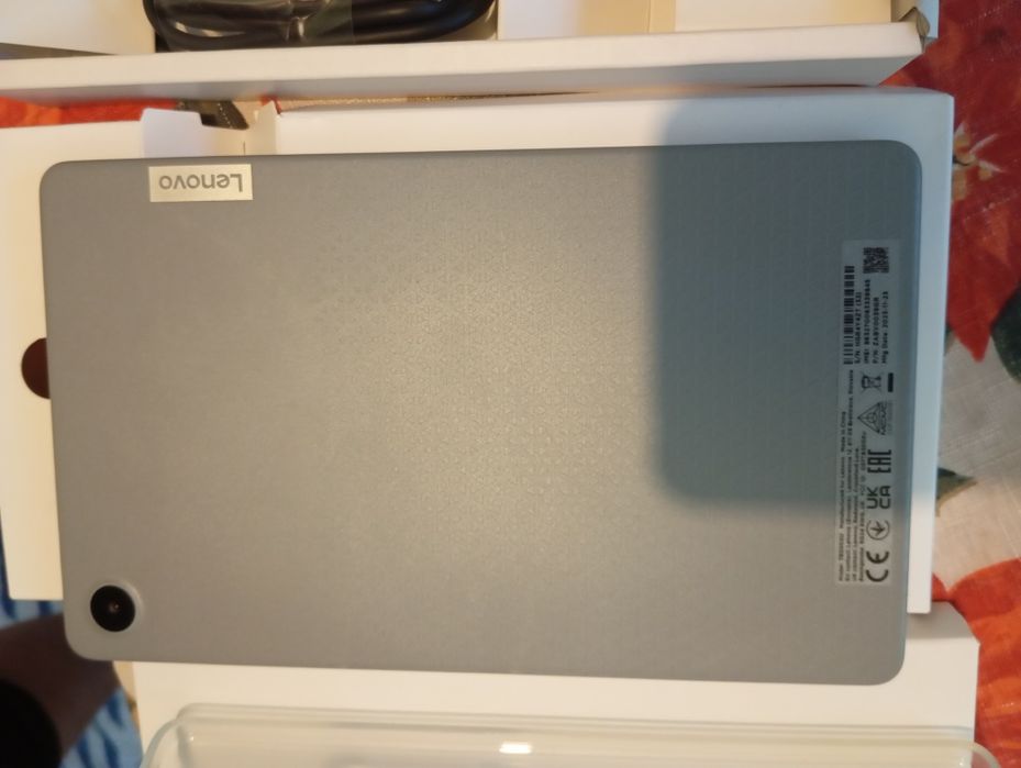 Таблет "lenovo" Tab M8 4.Gen