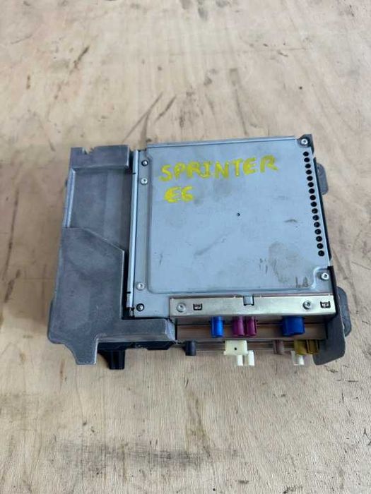 Unitate radio MERCEDES SPRINTER W907 cod piesa A2479006809