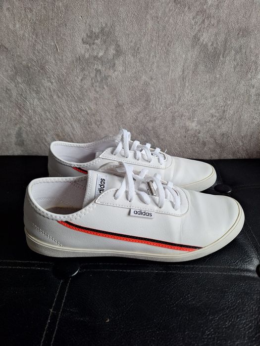 Pantofi sport Adidas mărime 38 ²/³