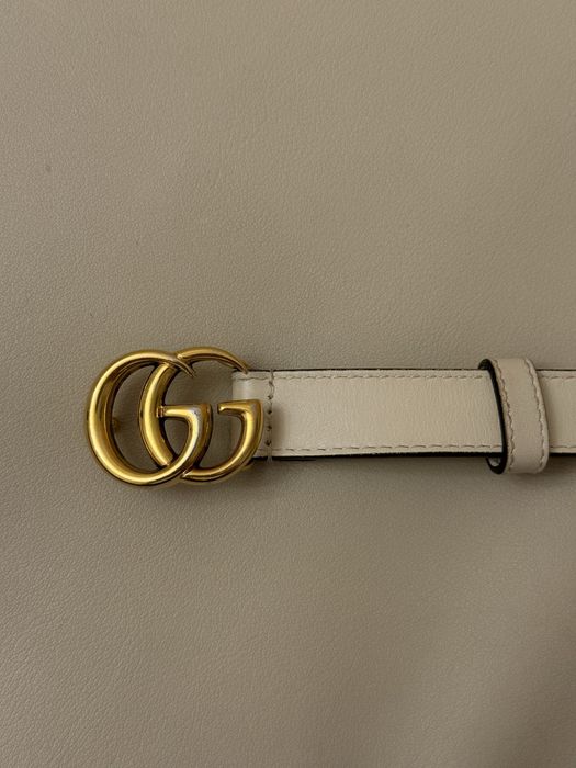 Gucci ремень молочного цвета