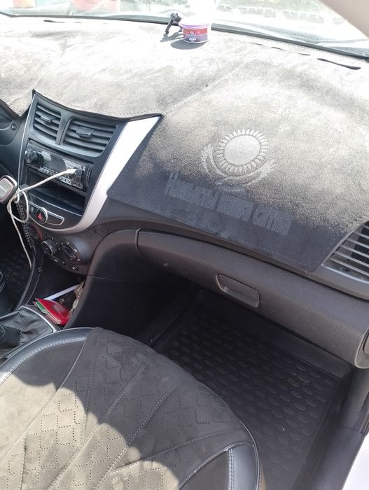 Hyundai accent 2016