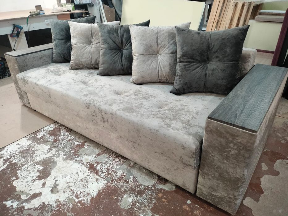 Перетяжка мебели