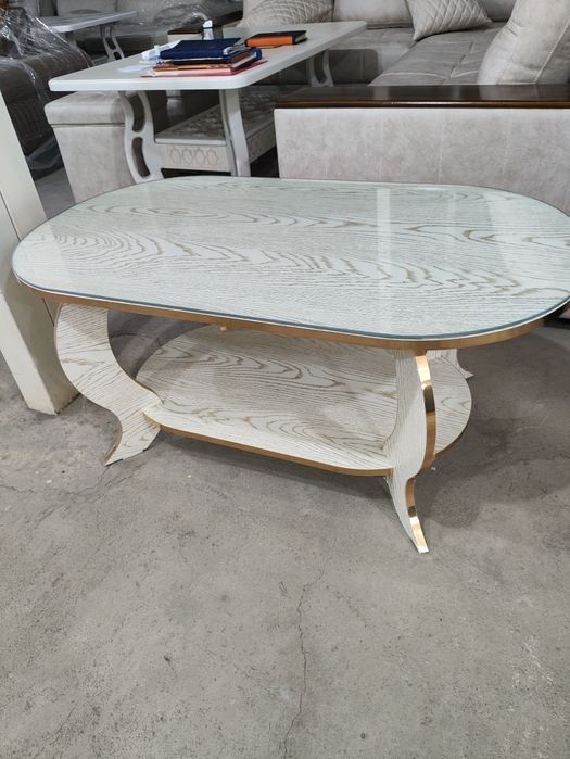 Jurnalniy stol 650.000