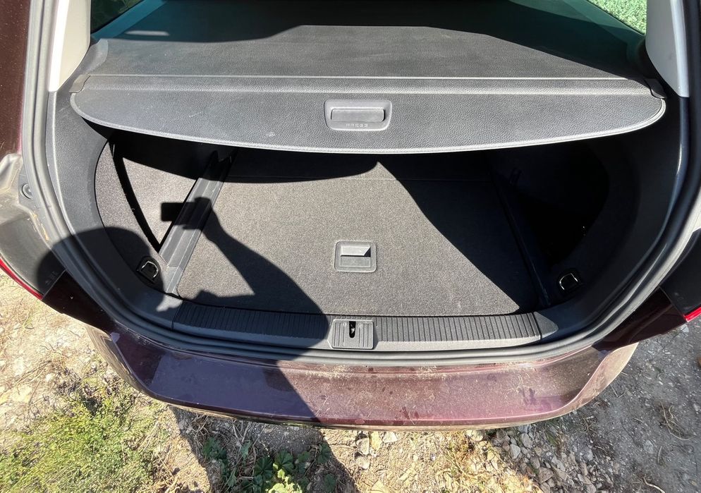 На части Volkswagen Passat B8 2.0tdi код CRL кутия код QMM Vw Пасат Б8 B8 8ца  автомат кожа  патерица щора ръчка 2.0тди 1.4gte 1.6tdi боя LD3Y