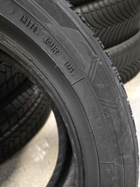 225/50/18 GOODYEAR 4бр