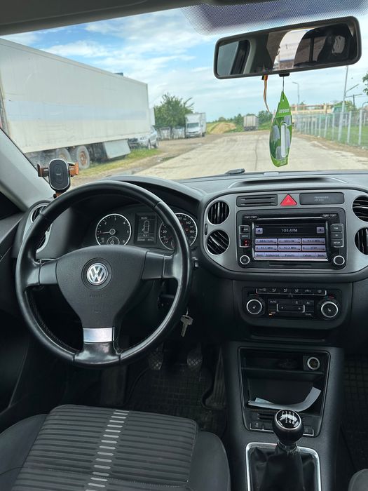 VOLKSWAGEN Tiguan 2011 — imagine 5