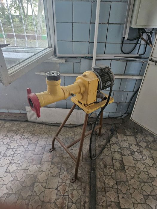 Трехфазный мясорубка пр-во СССР