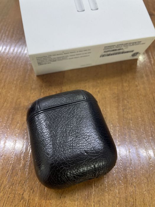 Продам наушники AirPods 2