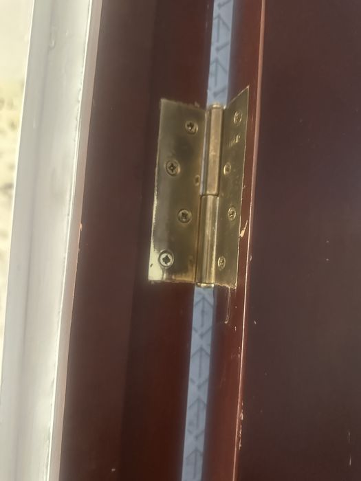 Продам двери 5 шт.
