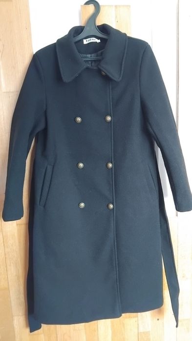 Продам пальто женские