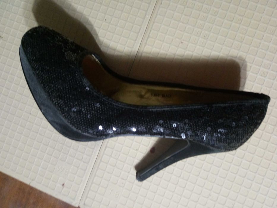 Pantofi de gala si petreceri