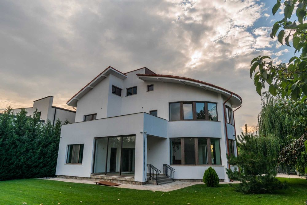 OCAZIE UNICĂ!!! Preț excelent!!!