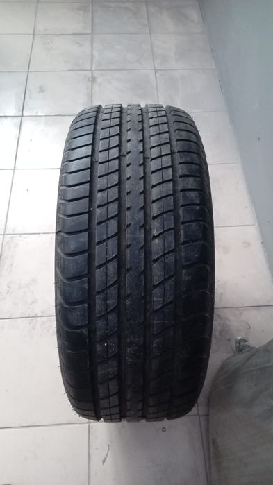 Продам запаска.на бмв е66