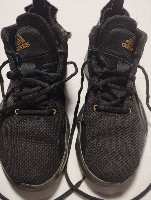 Маратонки,кецове  Адидас