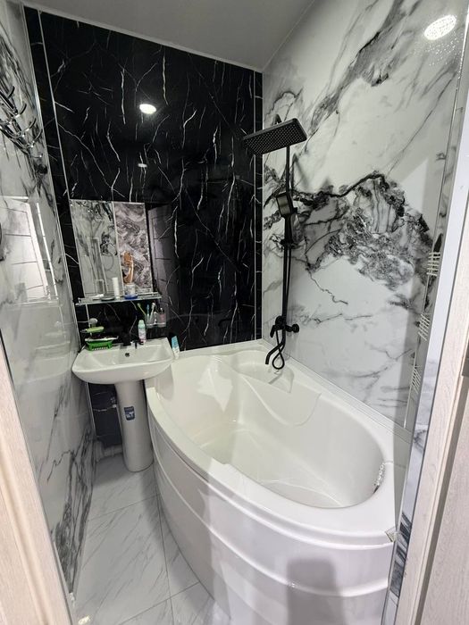 Kvartira sotiladi yanshabod rayon