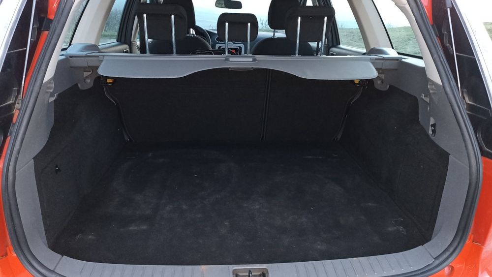 Коли под наем /rent a car/