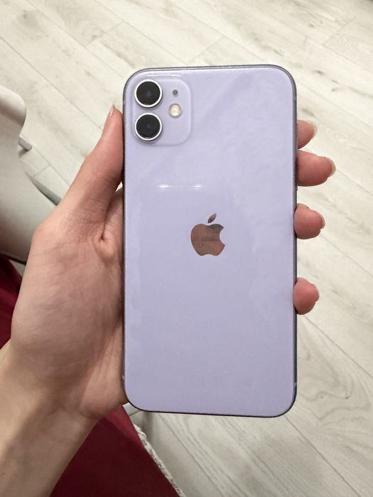 Продам Iphone 11