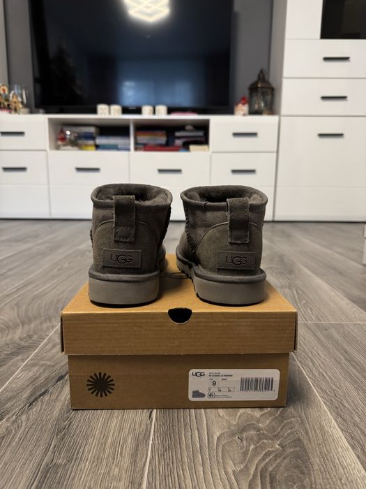 Ugg Classic Ultra Mini Grey