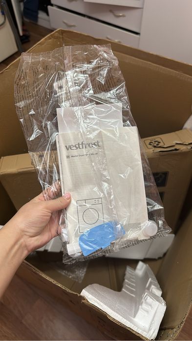 Продам стирально сушильную машину