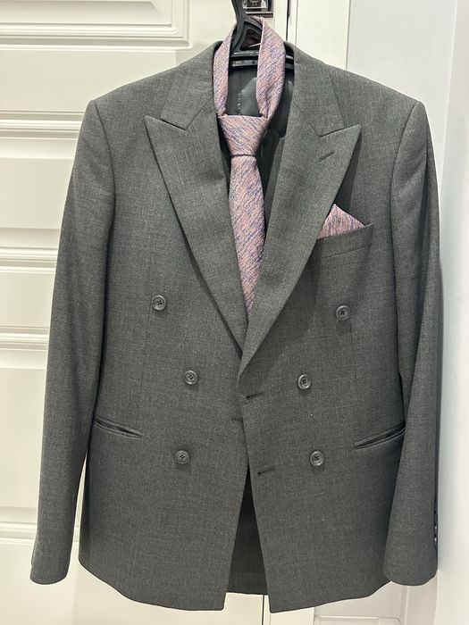 Прокат костюм тройка