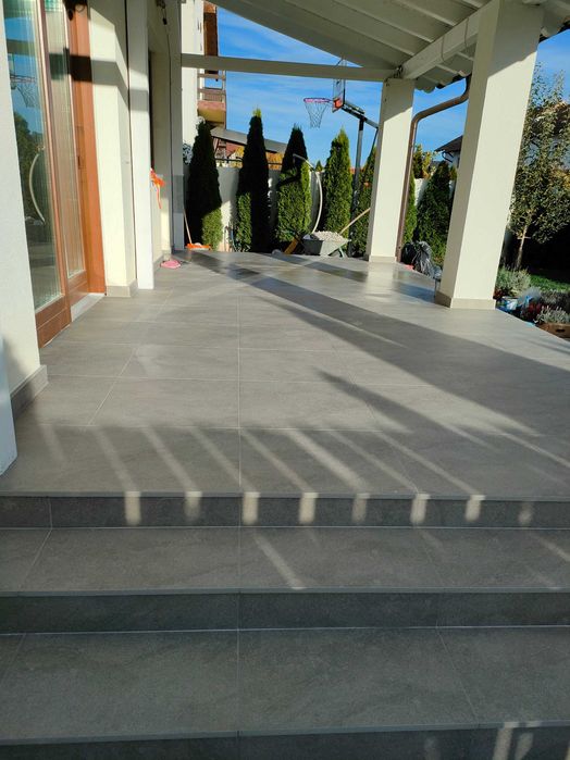 Amenajari interioare și exterioare