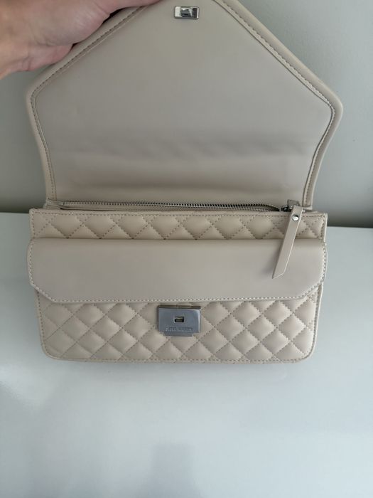 Дамски чанти Guess Jeans Steve Madden