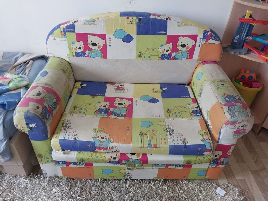 Продам диван детский недорого