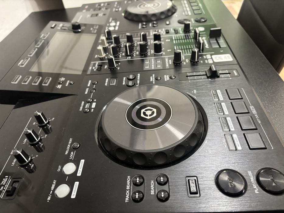 Consola DJ Pioneer XDJ-RR