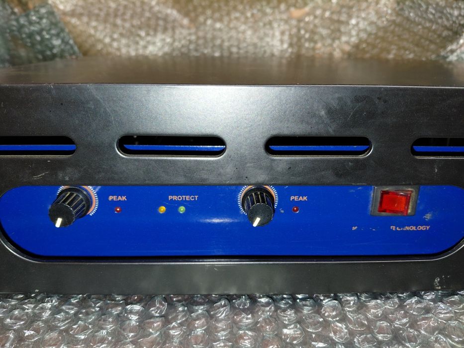 Amplificator /amplificatoare de putere