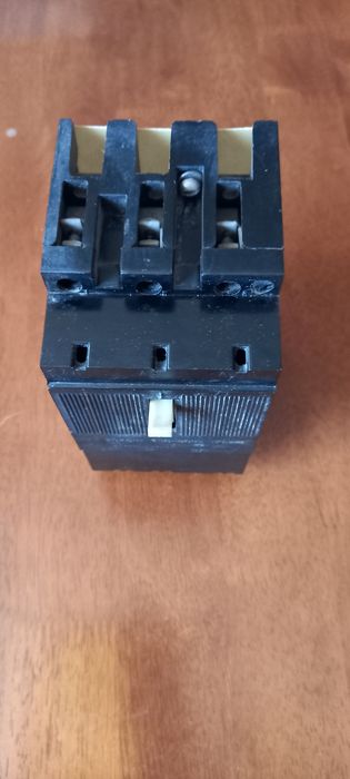 Продам автомат выключения