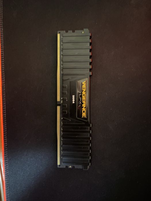 Memorie Ram 8Gb DDR4 PC