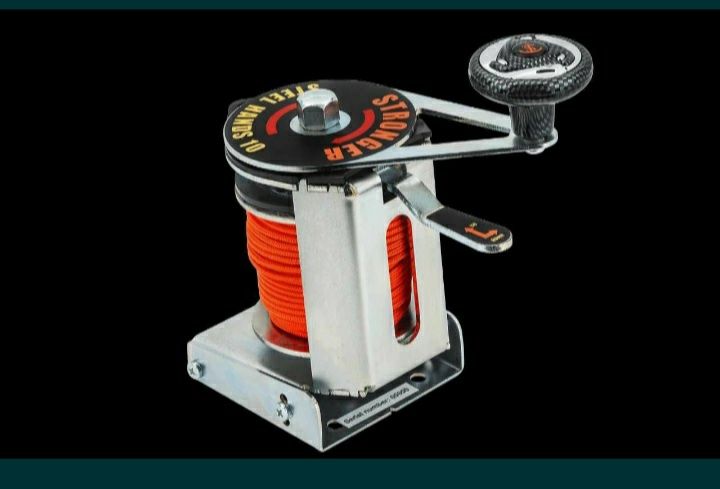 Ancora tip winch cu sistem free anchor pentru barci