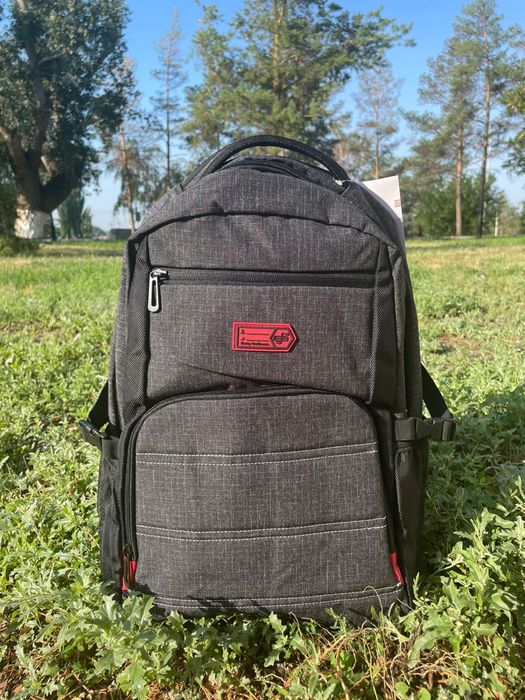 Рюкзак школьный