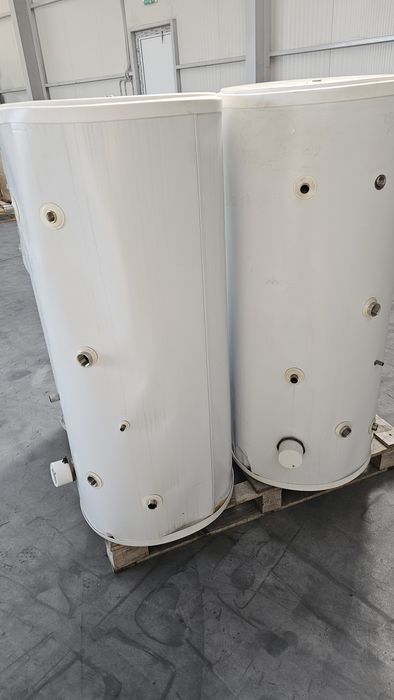 4 броя хромникелови бойлери неръждаеми 160 180 л  daikin