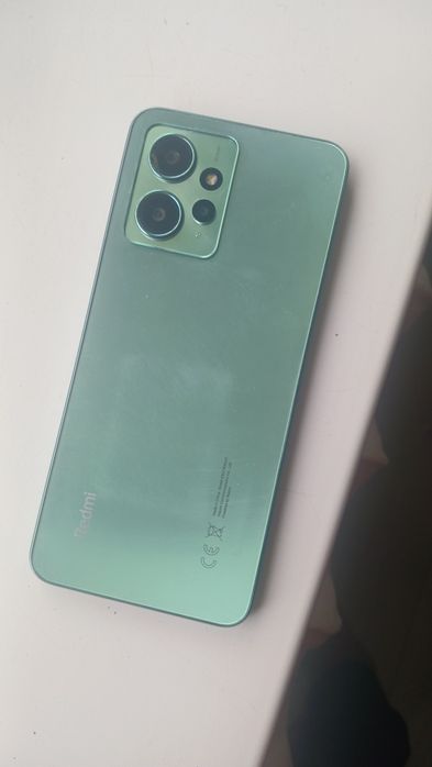 Продам телефон  редми