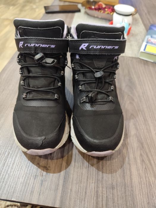 Децки спорни зимни обувки