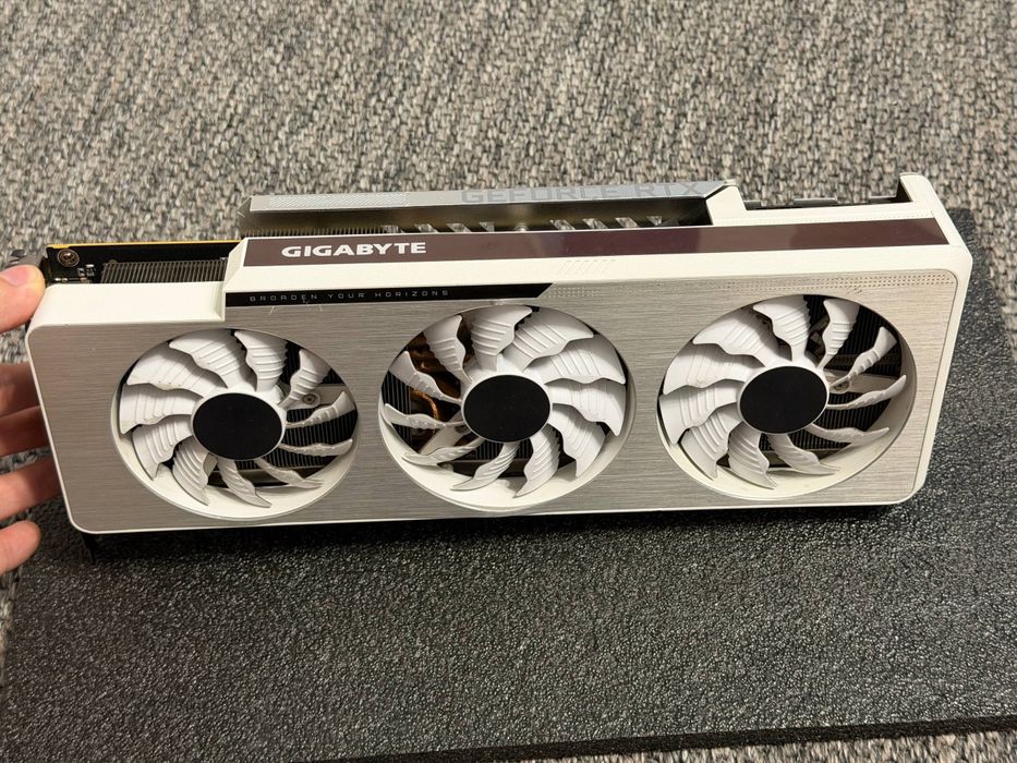 Gigabyte RTX 3080 10gb Vision