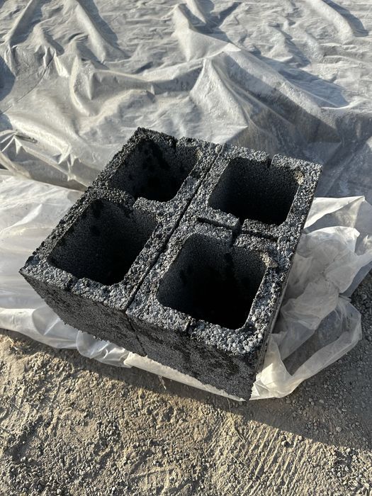 Шлакоблок квадратный