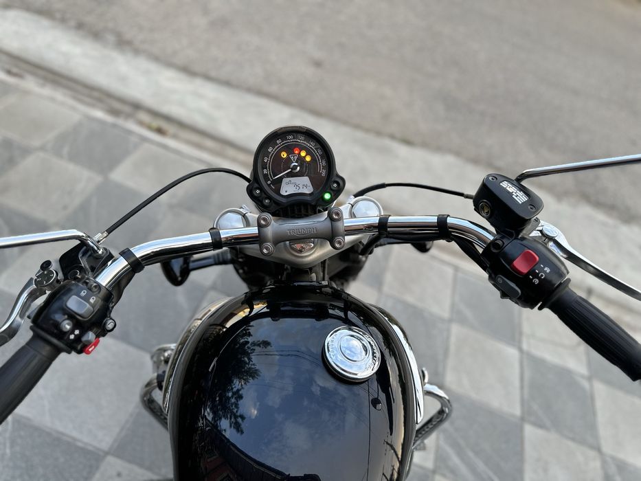 !Срочно продается! Triumph