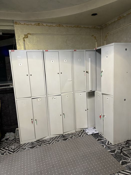 Шкаф металический