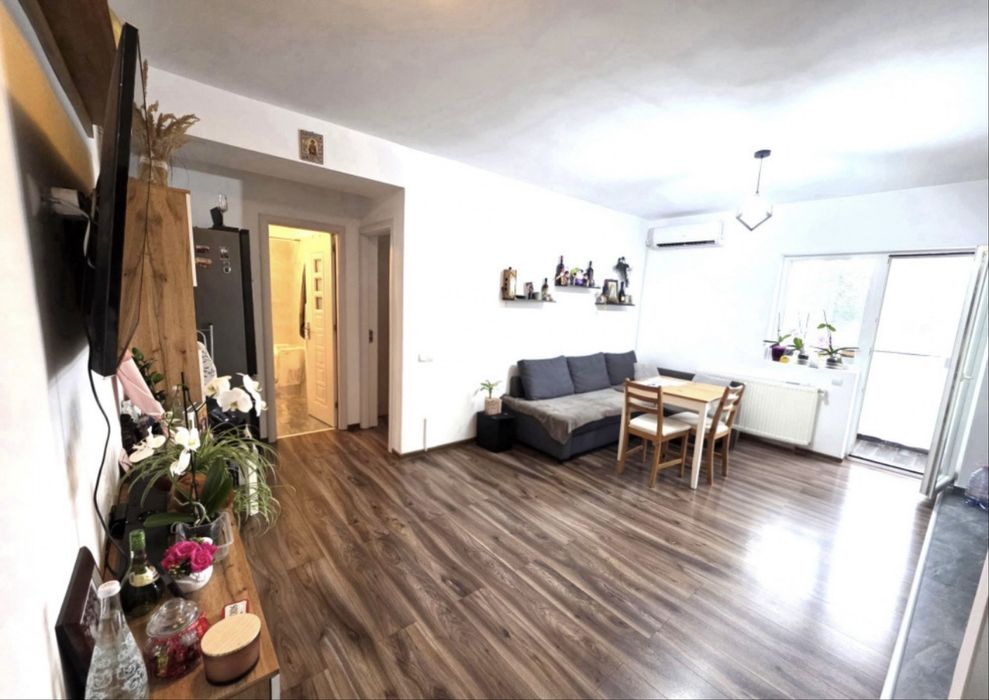 Direct Proprietar Vand apartament cu doua camere! Se vinde !!COMPLET MOBILAT!!