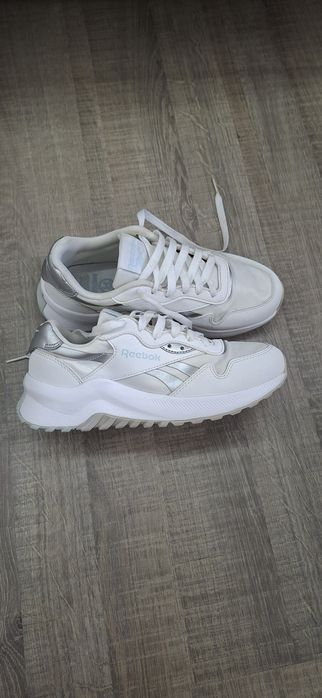 Reebok / mărimea 35