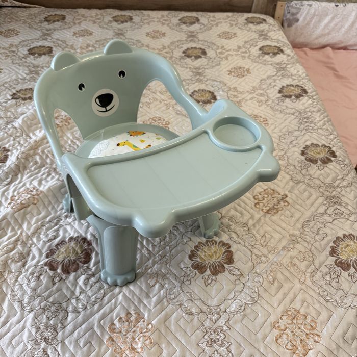 Поддерживающий кресло